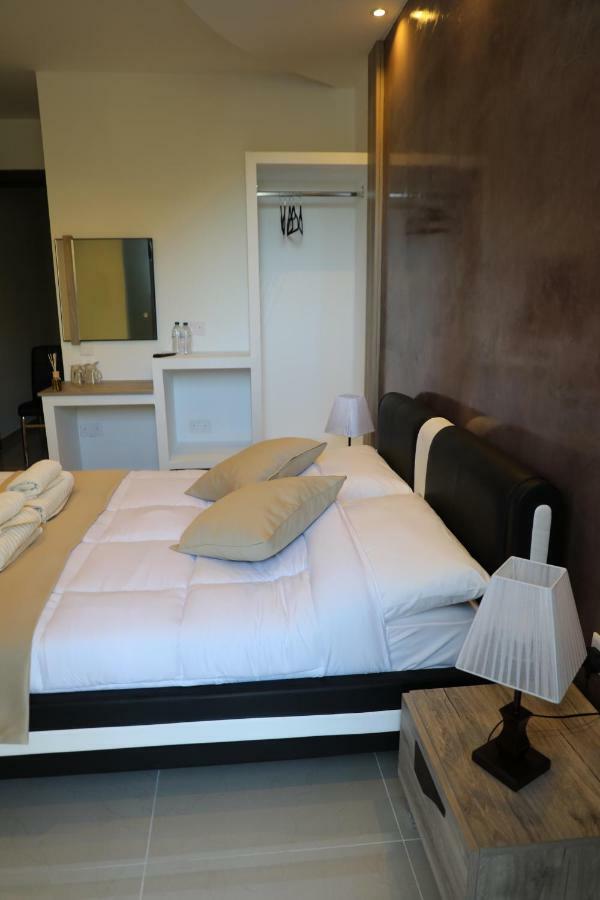 The Pearl Luxury Guest House San Pawl il-Baħar Kültér fotó
